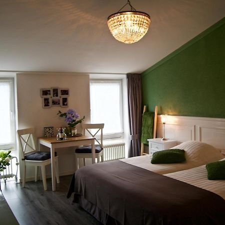 The Studio Guesthouse 볼렌담 외부 사진
